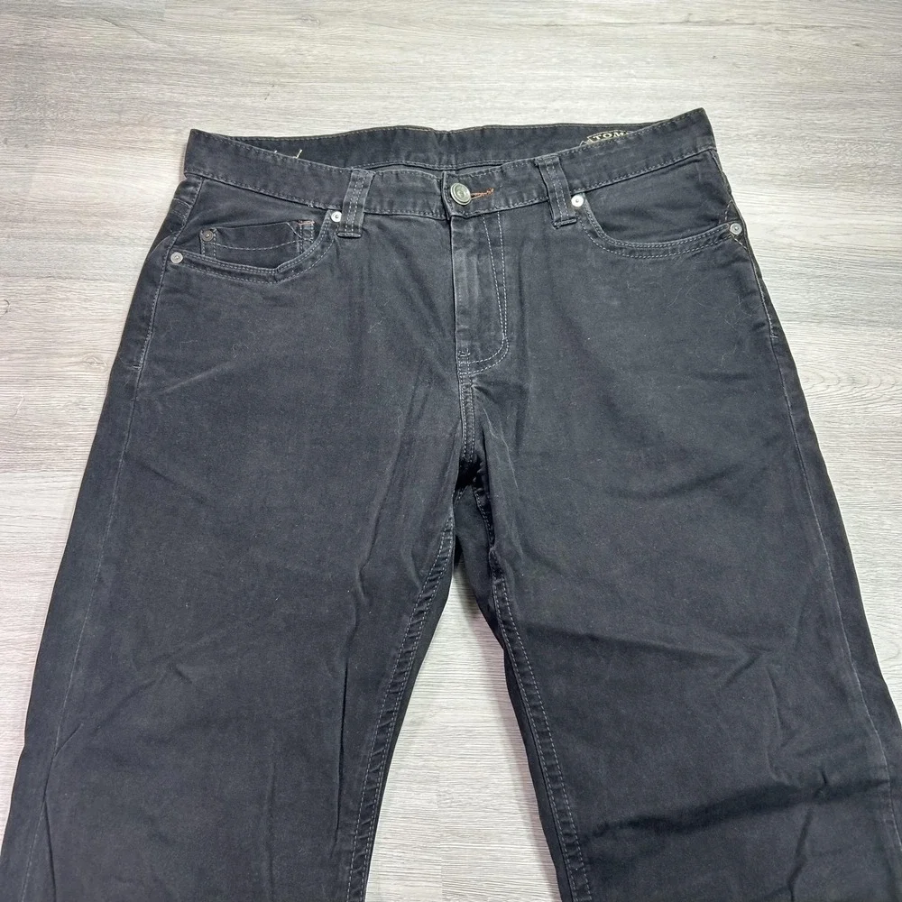 Tommy Bahama Standard Jeans Mens 35x32 Black Regular Straight Denim Dark Wash